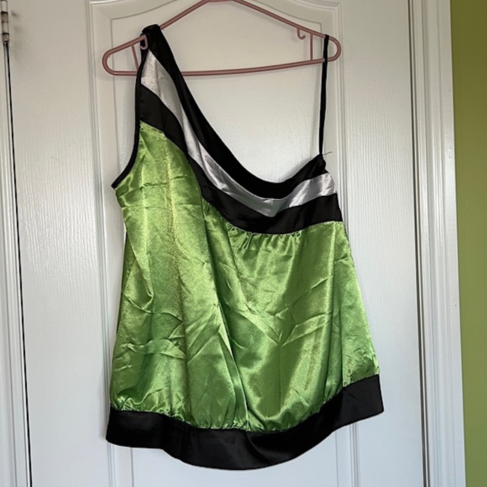 One Shoulder Top